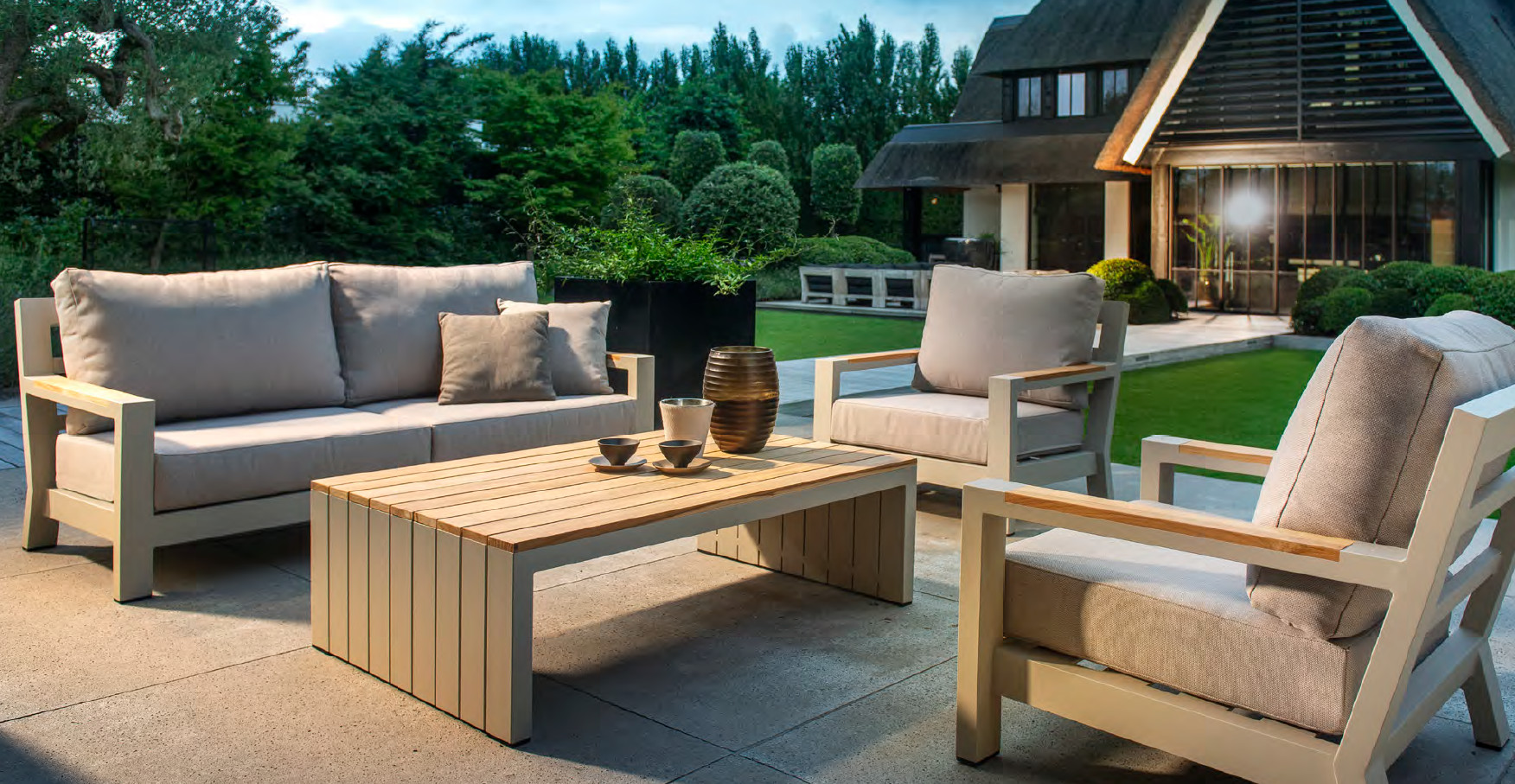 bango-sofa-set.jpg